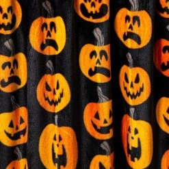 Hyde & EEK! Boutique Pumpkin Striped Printed Plush Throw Blanket Black/Orange - Hyde & EEK! Boutique™ -Halloween Decorations Sales Store unnamed file 1123