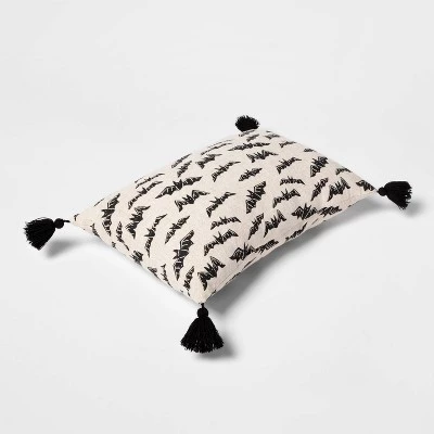Hyde & EEK! Boutique Bat Lumbar Throw Pillow Black - Hyde & EEK! Boutique™ 2 Hyde & EEK! Boutique Bat Lumbar Throw Pillow Black - Hyde & EEK! Boutique™ - Image 2