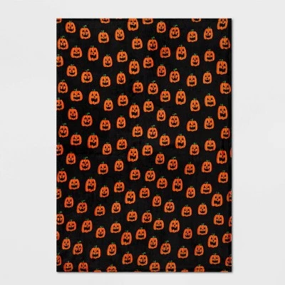Hyde & EEK! Boutique Pumpkins Printed Plush Throw Blanket Black/Orange - Hyde & EEK! Boutique™ 2 Hyde & EEK! Boutique Pumpkins Printed Plush Throw Blanket Black/Orange - Hyde & EEK! Boutique™ - Image 2