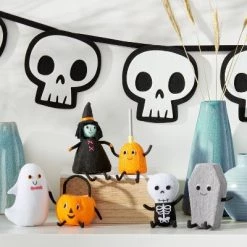 Hyde & EEK! Boutique Skull Halloween Felt Garland - Hyde & EEK! Boutique™