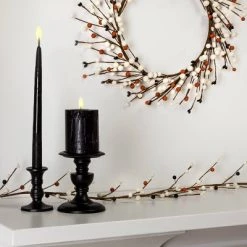 Hyde & EEK! Boutique Harvest Berry Cream Wreath - Hyde & EEK! Boutique™