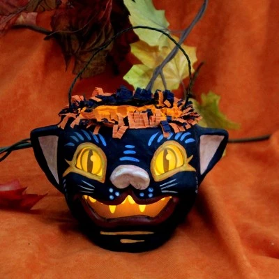 Jorge De Rojas 3.5" Tabby Bucket Halloween Glow Cat - Decorative Figurines 3 Jorge De Rojas 3.5" Tabby Bucket Halloween Glow Cat - Decorative Figurines - Image 3