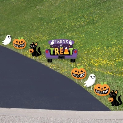Big Dot of Happiness Trunk or Treat - Yard Sign and Outdoor Lawn Decorations - Halloween Car Parade Party Yard Signs - Set of 8 1 Big Dot of Happiness Trunk or Treat - Yard Sign and Outdoor Lawn Decorations - Halloween Car Parade Party Yard Signs - Set of 8