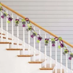 Big Dot of Happiness Happy Halloween - 90 Chain Links and 30 Paper Tassels Decoration Kit - Witch Party Paper Chains Garland - 21 feet
