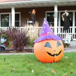Sunnydaze Decor Sunnydaze 4 Foot Self Inflatable Blow Up Jack-O' Lantern with Witch Hat Outdoor Holiday Halloween Lawn Decoration with LED Lights