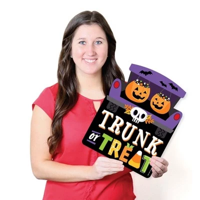 Big Dot of Happiness Trunk or Treat - Outdoor Lawn Sign - Halloween Car Parade Party Yard Sign - 1 Piece 5 Big Dot of Happiness Trunk or Treat - Outdoor Lawn Sign - Halloween Car Parade Party Yard Sign - 1 Piece - Image 5