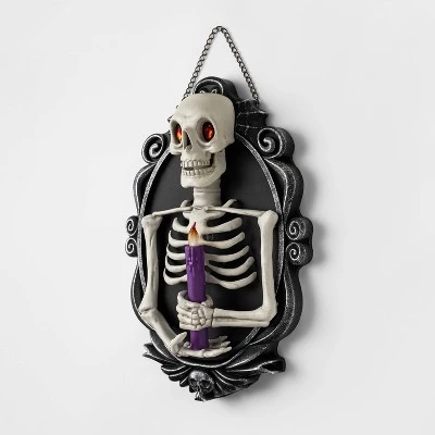 Hyde & EEK! Boutique Animated Half Skeleton in Frame Halloween Decorative Prop - Hyde & EEK! Boutique™ 2 Hyde & EEK! Boutique Animated Half Skeleton in Frame Halloween Decorative Prop - Hyde & EEK! Boutique™ - Image 2