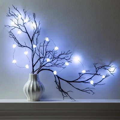 Hyde & EEK! Boutique Ghost Reflector Cool White LED Bulbs Halloween String Lights - Hyde & EEK! Boutique™ 2 Hyde & EEK! Boutique Ghost Reflector Cool White LED Bulbs Halloween String Lights - Hyde & EEK! Boutique™ - Image 2