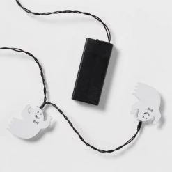 Hyde & EEK! Boutique 10ct LED Metal Ghost Halloween String Lights Cool White - Hyde & EEK! Boutique™ 7 Hyde & EEK! Boutique 10ct LED Metal Ghost Halloween String Lights Cool White - Hyde & EEK! Boutique™ -Halloween Decorations Sales Store unnamed file 898